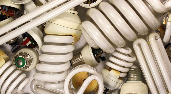 Wie entsorge ich Lampen korrekt?